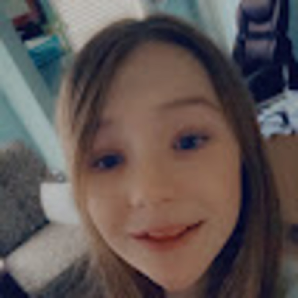 Meet your Posher, Lily